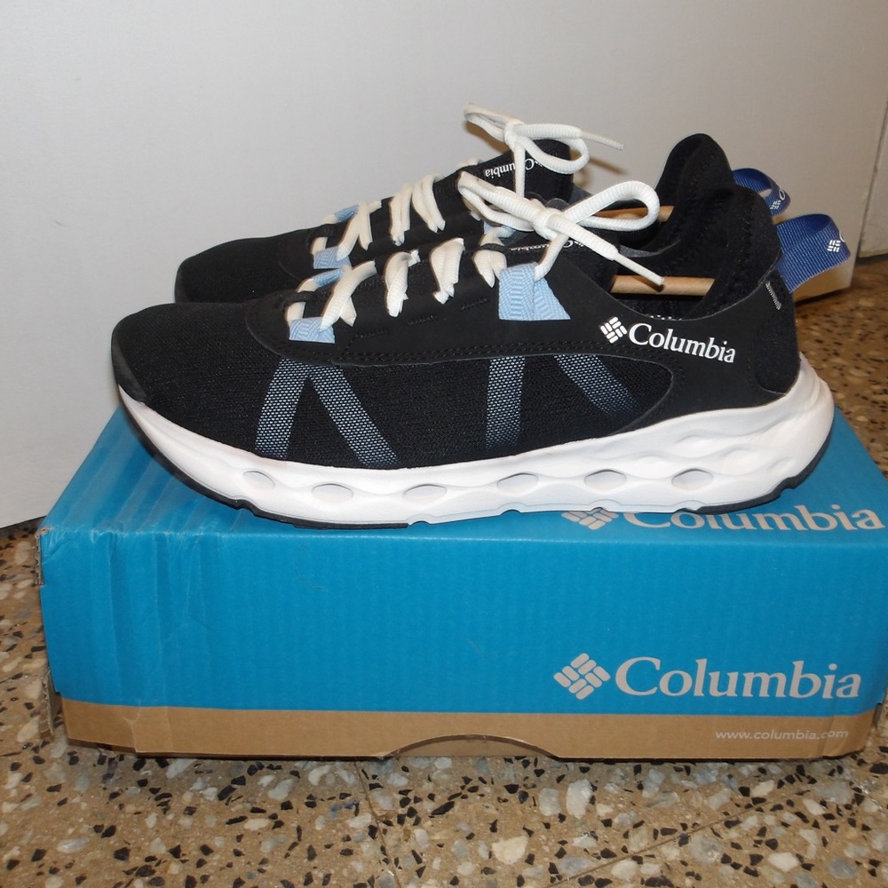 Columbia Black and White Athletic Shoes
